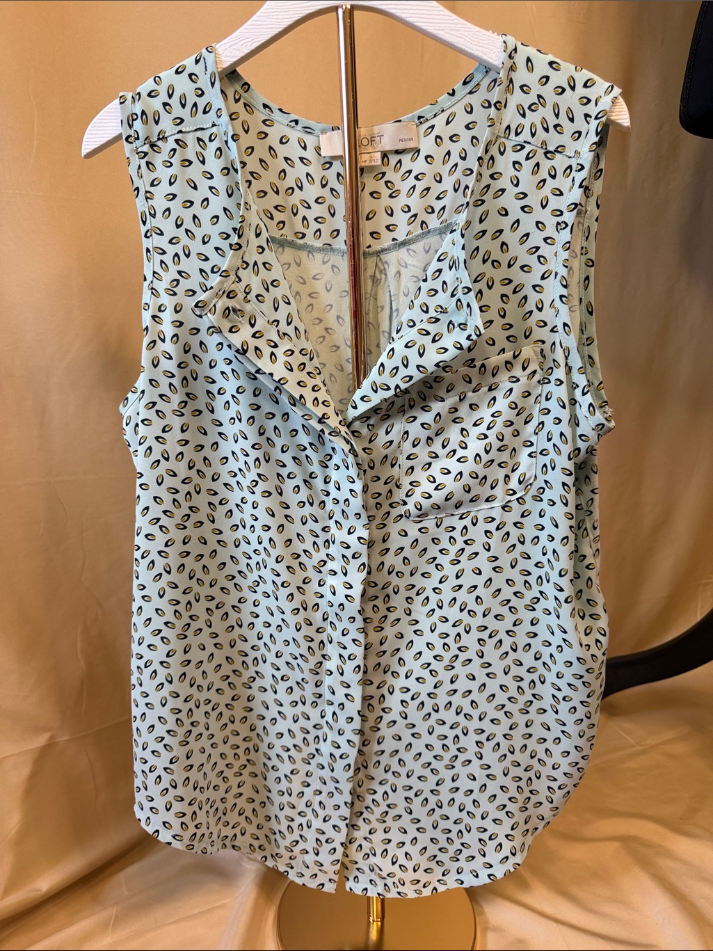 Loft Mint Green Sleeveless Printed Blouse